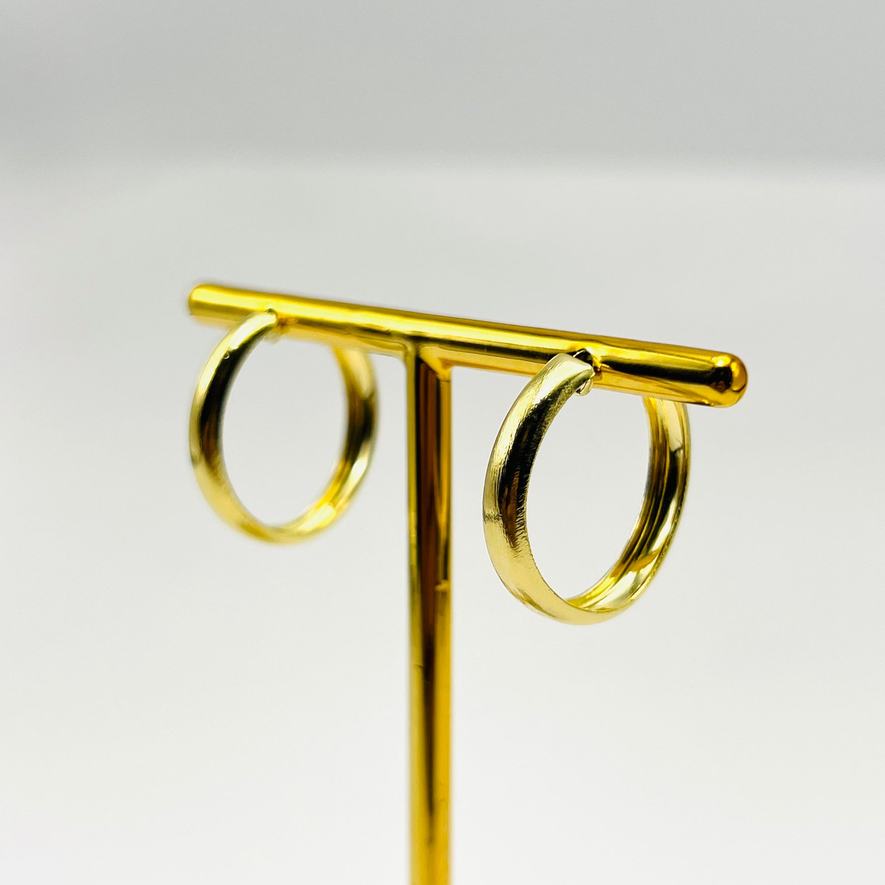 Brinco Argola Dourada Tradicional