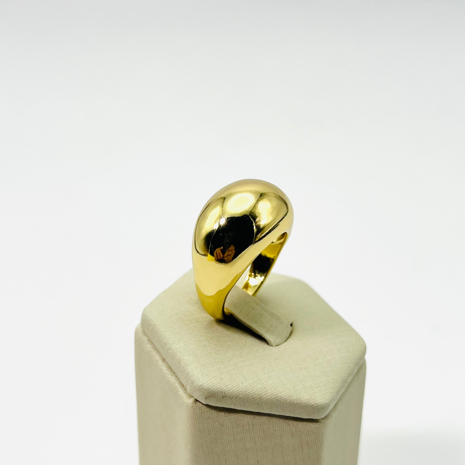 Anel Abaulado Banhado em Ouro 18K Vasques Semijóias