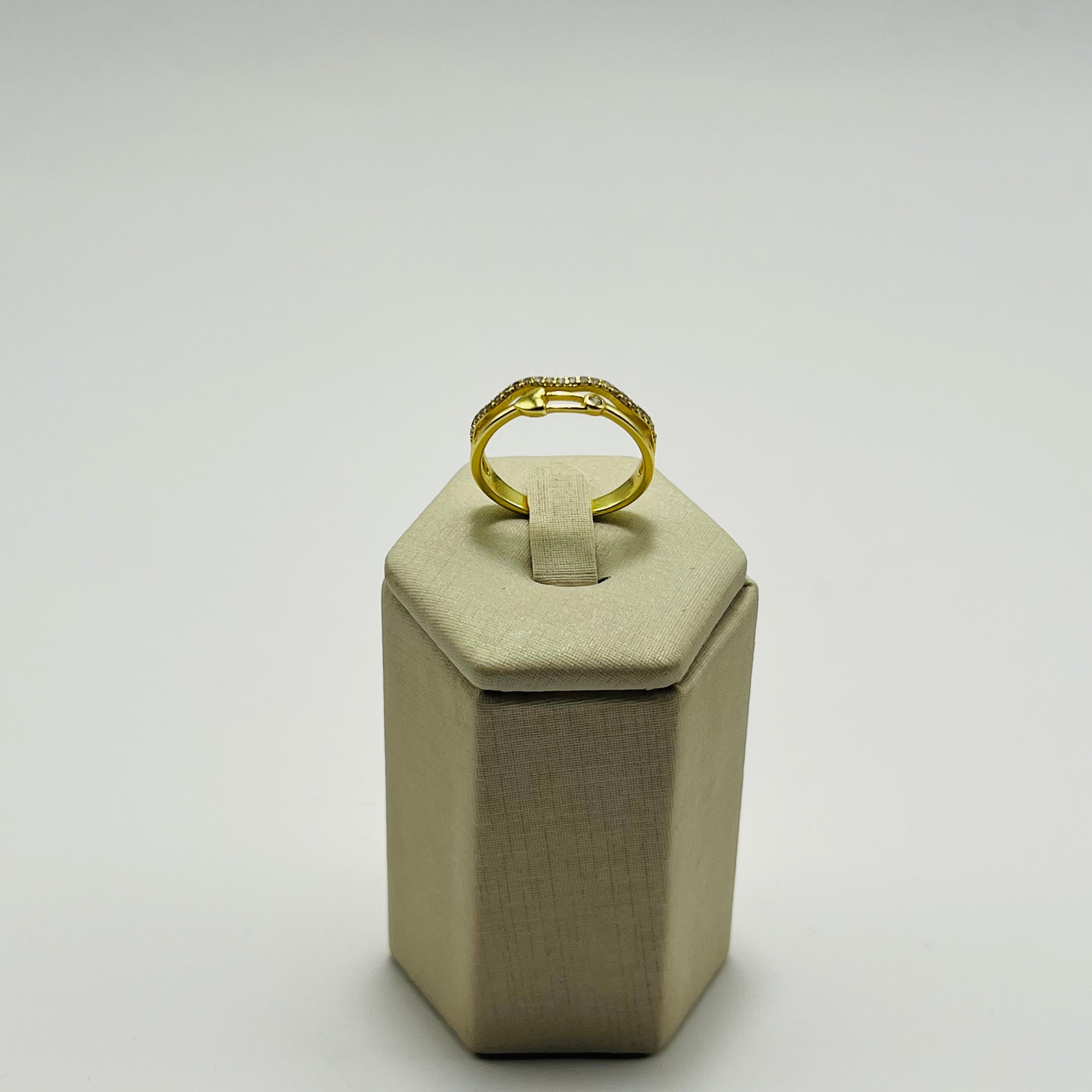 Anel Yara Vasques Semijóias Banhado A Ouro Com Coração