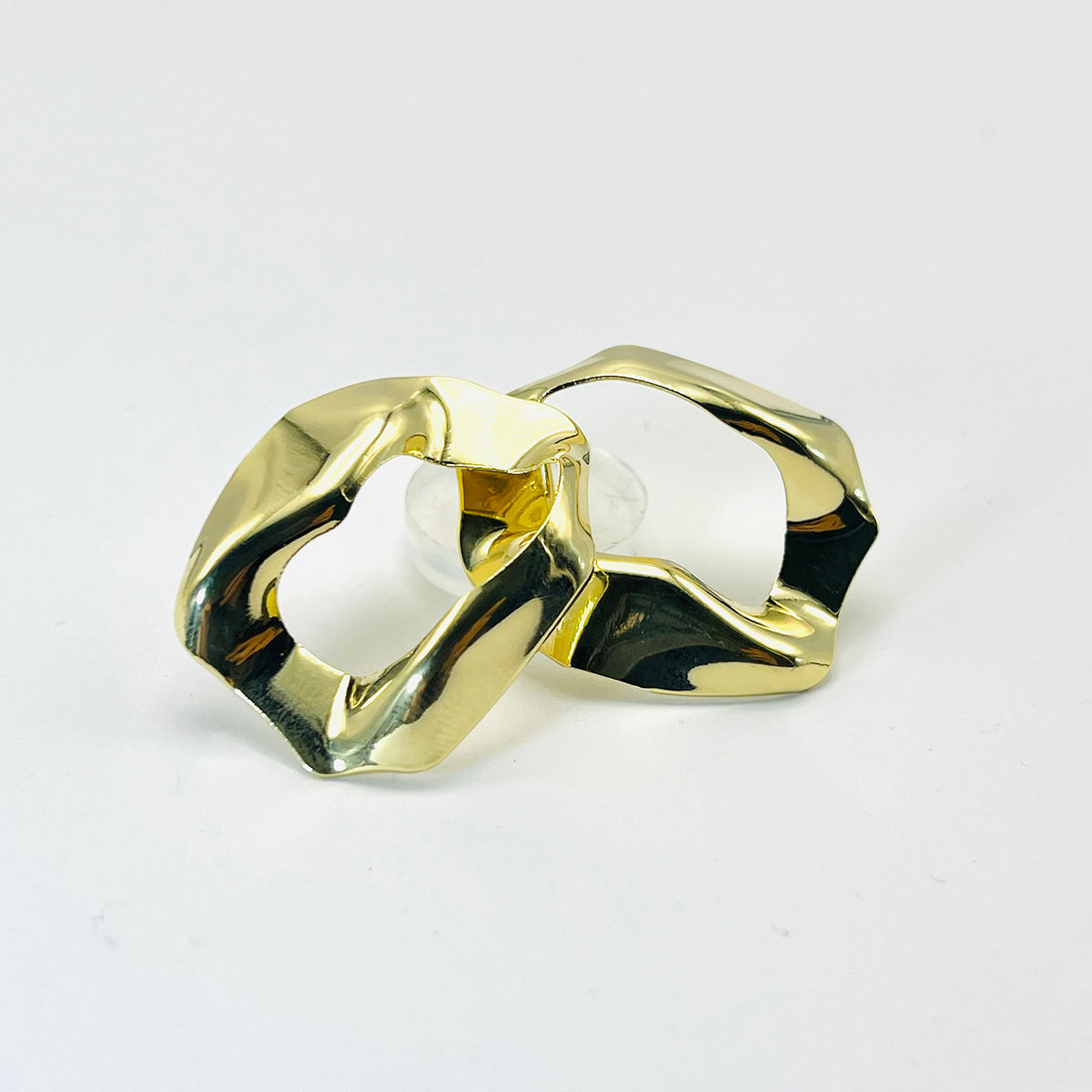 Brinco Orgânico Vazado Banhado em Ouro 18K Vasques Semijóias