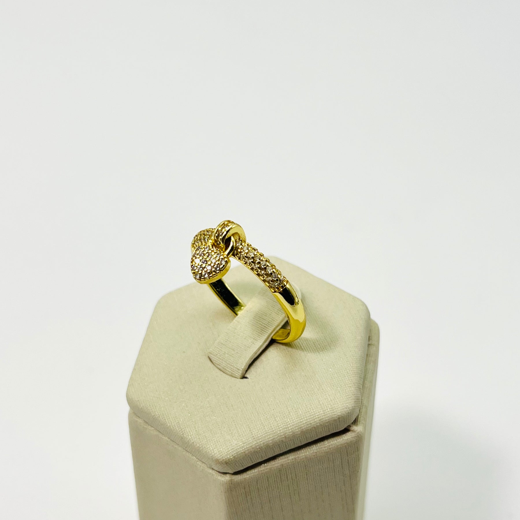 Anel Kaya Vasques Semijóias Banhado A Ouro Zircônia