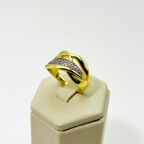 Anel Trançado Cravejado com Zircônias Banhado em Ouro 18K