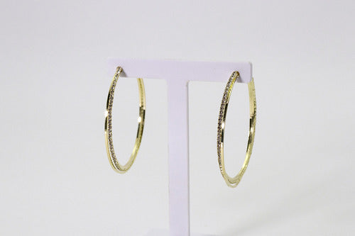 Brinco Meia Argola Mira