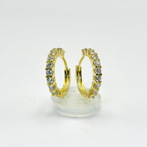 Brinco Argola Cravejada com Zircônias Banhado em Ouro 18K