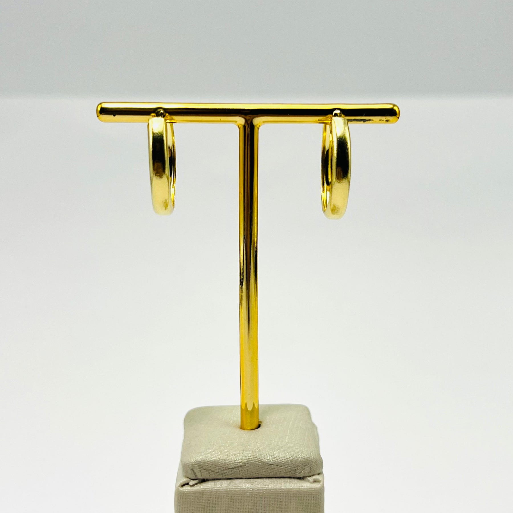 Brinco Argola Dourada Tradicional