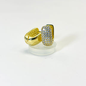 Brinco Argola Retangular Cravejada  Banhado em Ouro 18K