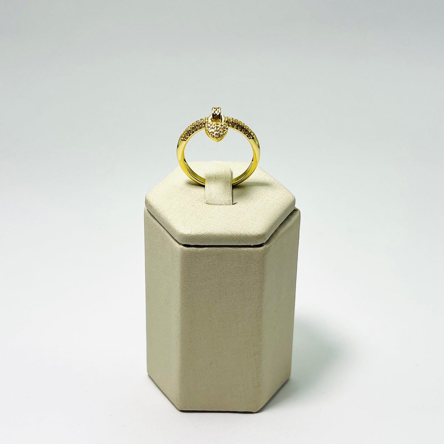 Anel Kaya Vasques Semijóias Banhado A Ouro Zircônia