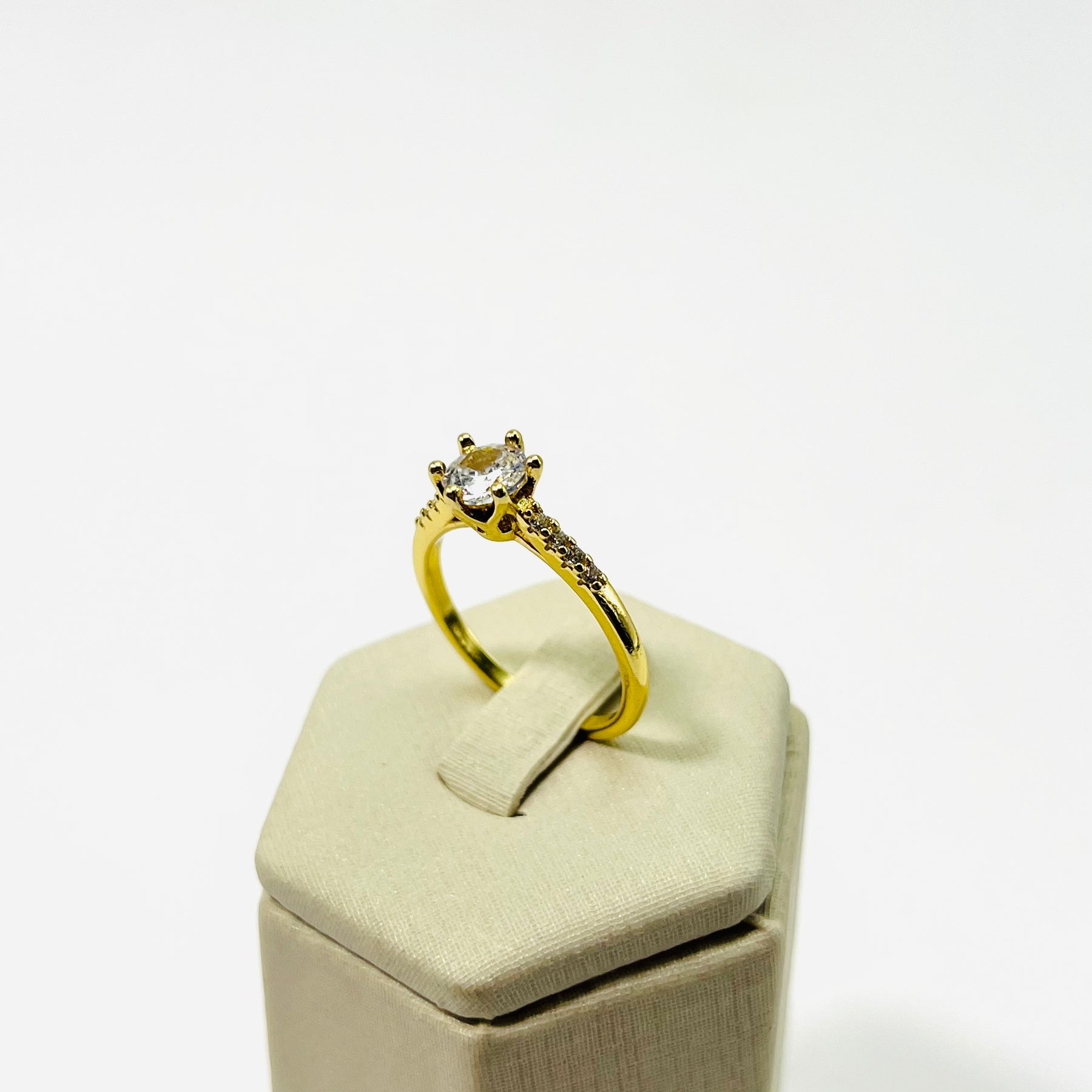 Anel Solitário Vasques Semijóias Com Zircônia Clássico