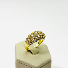 Anel Cravejado Retangular Banhado em Ouro 18K Vasques