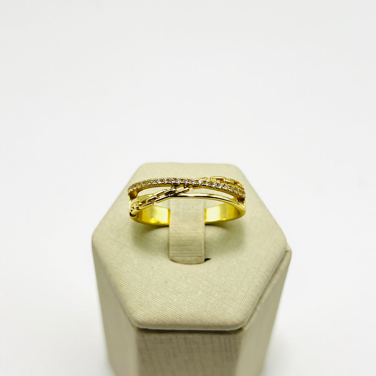 Anel Elegance Vasques Banhado A Ouro Com Zircônia