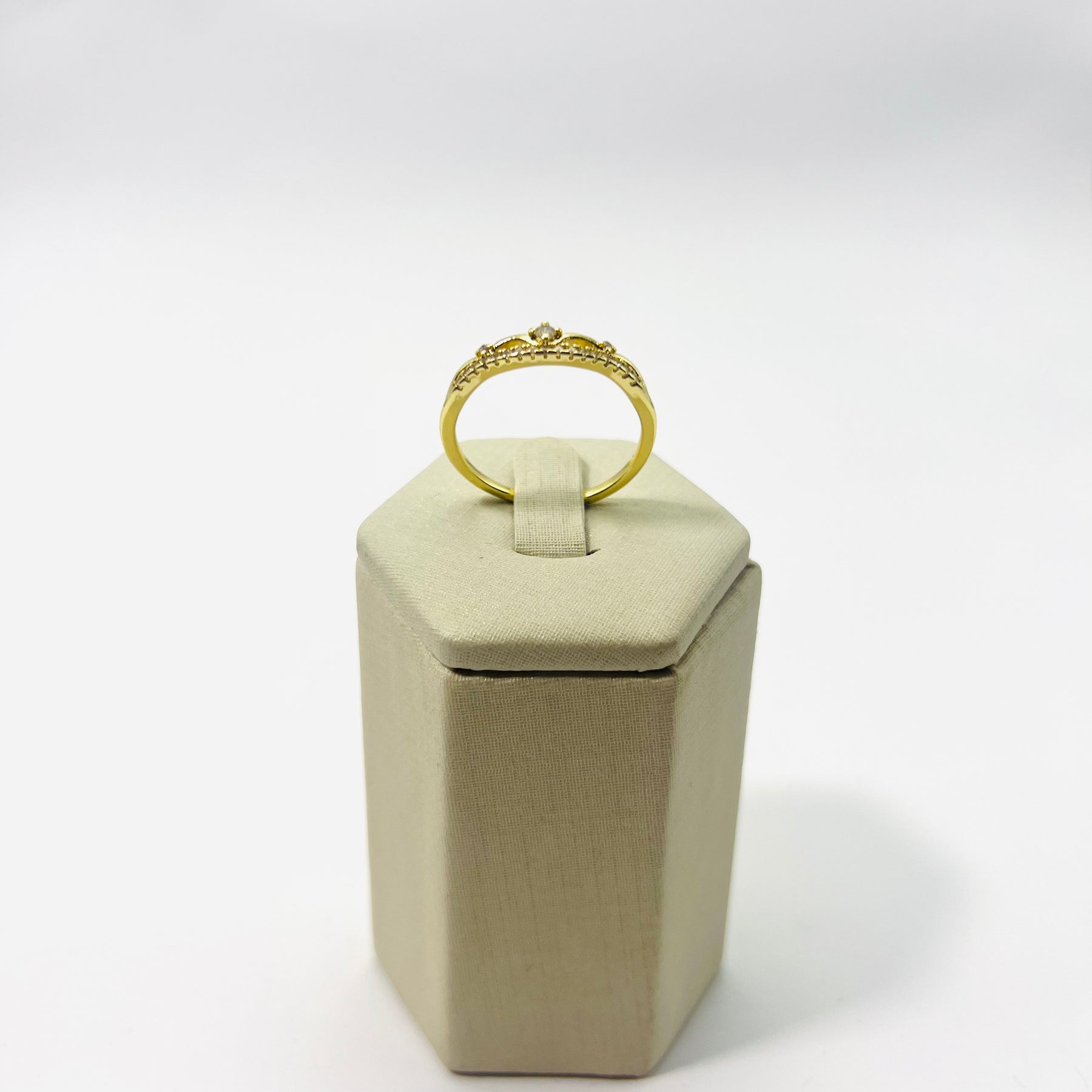 Anel Coroa Vasques Semijóias Com Zircônia Delicado