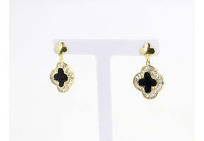 Brinco Trevo Oriente